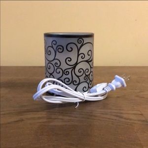 Yankee Candle Black Scroll Electric Tart Warmer